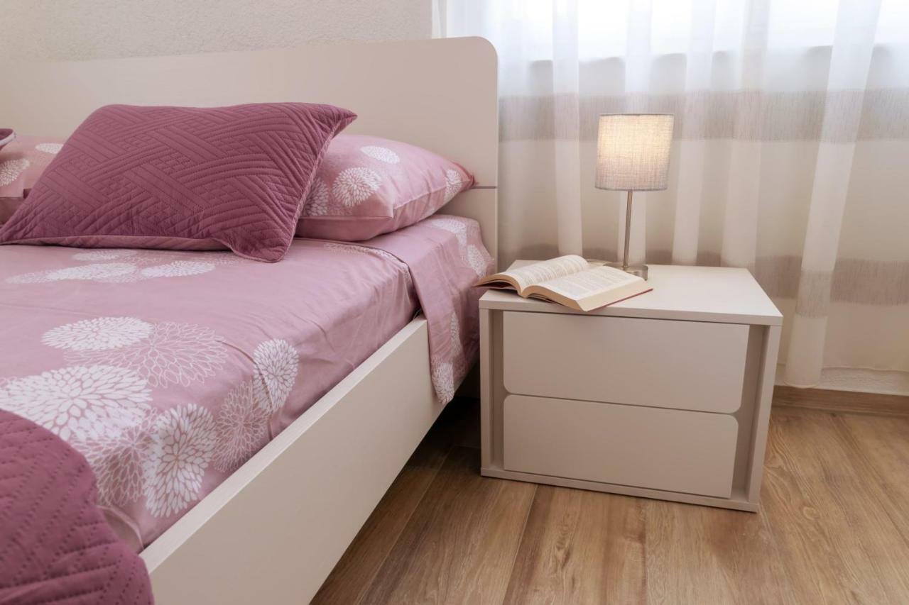 Privat Room Luka 자다르 외부 사진
